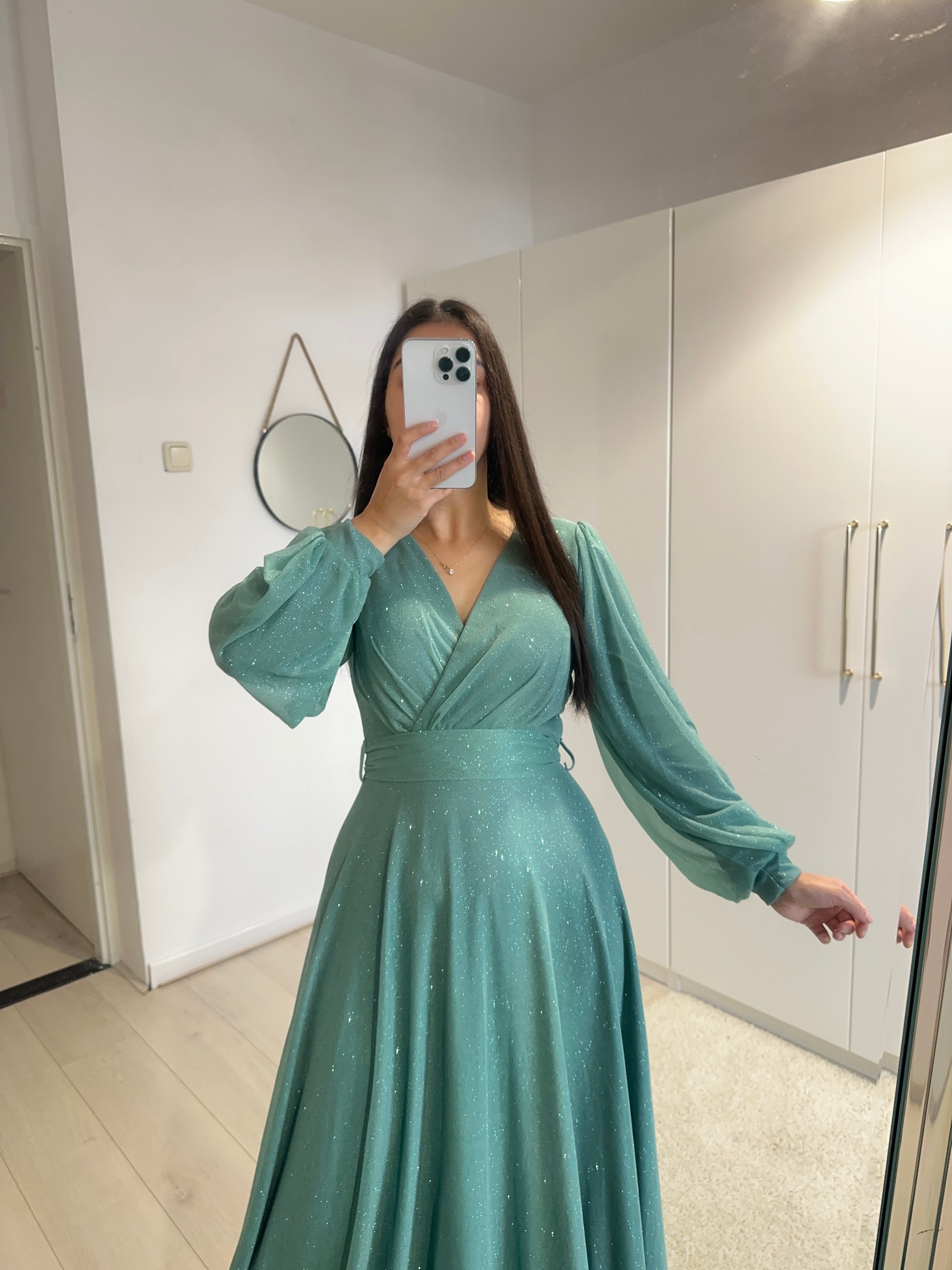 1181 - Mint green dress