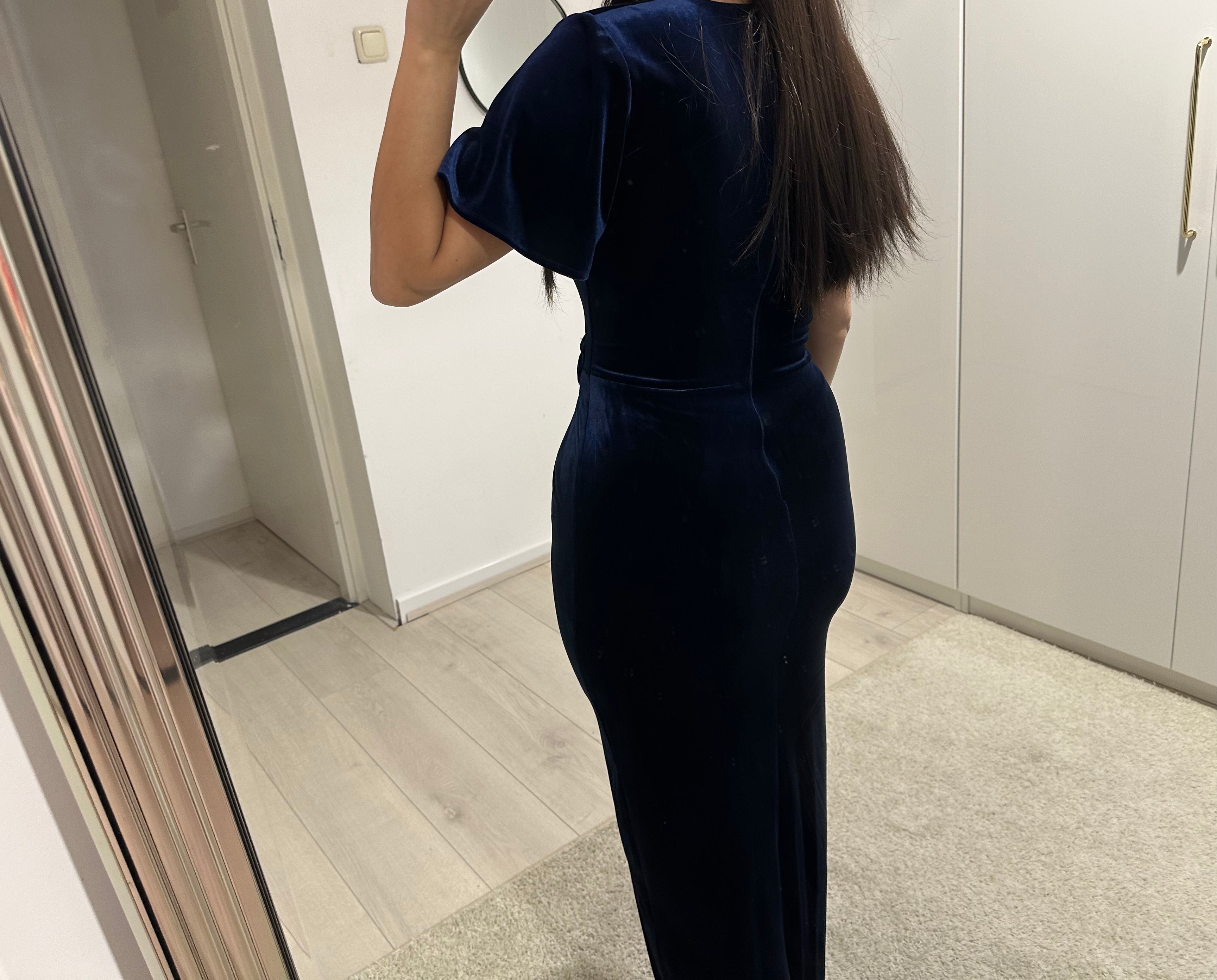 1191 - Blue dress