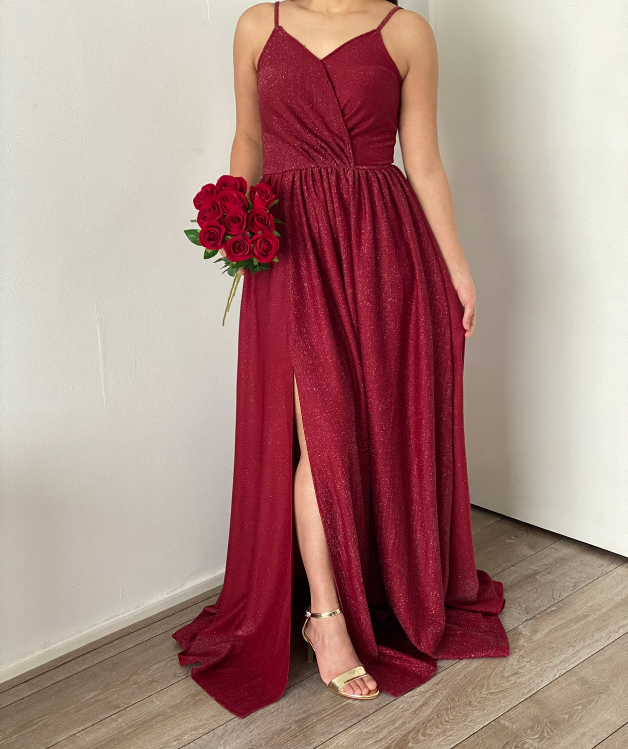 1023 - Red dress