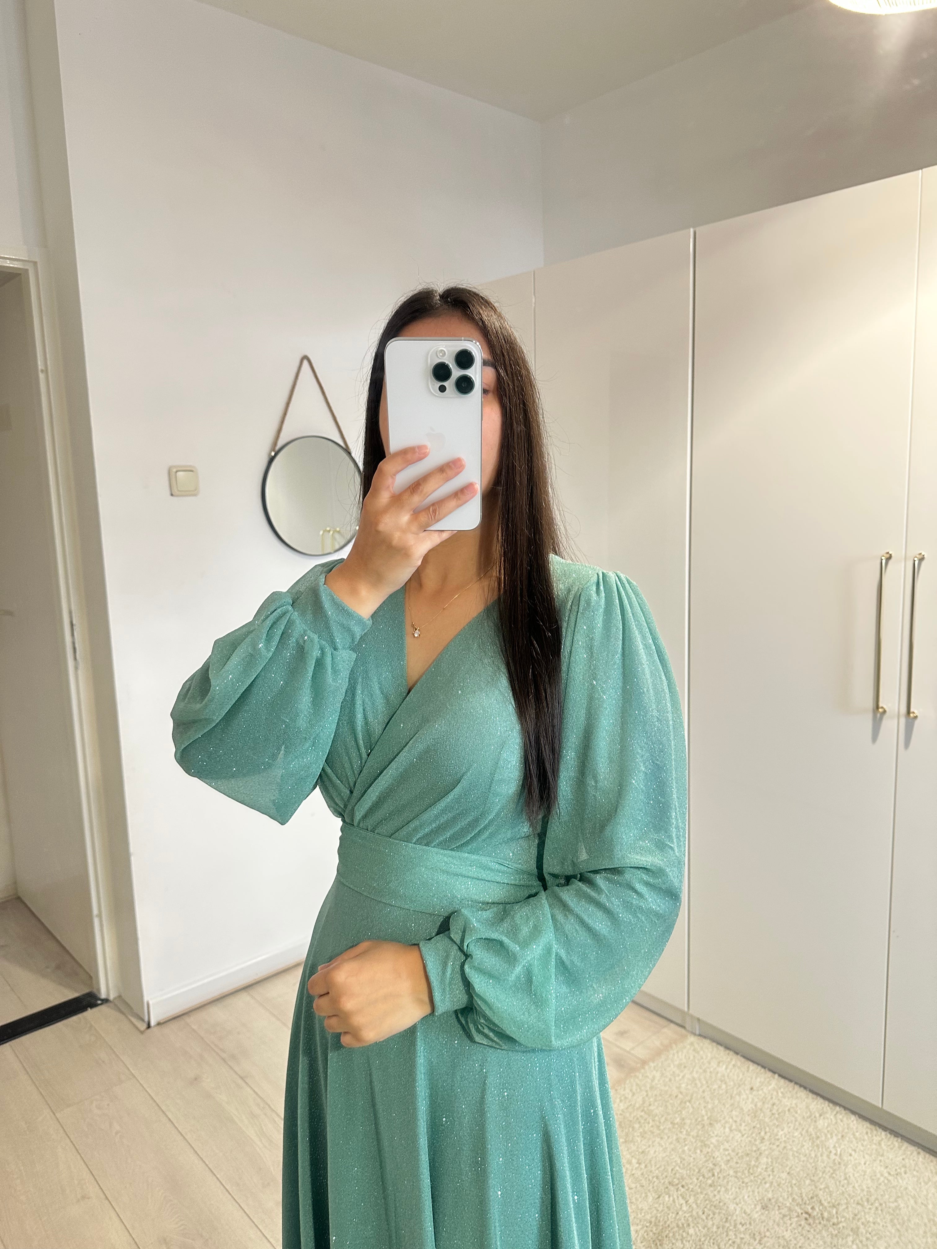 1181 - Mint green dress