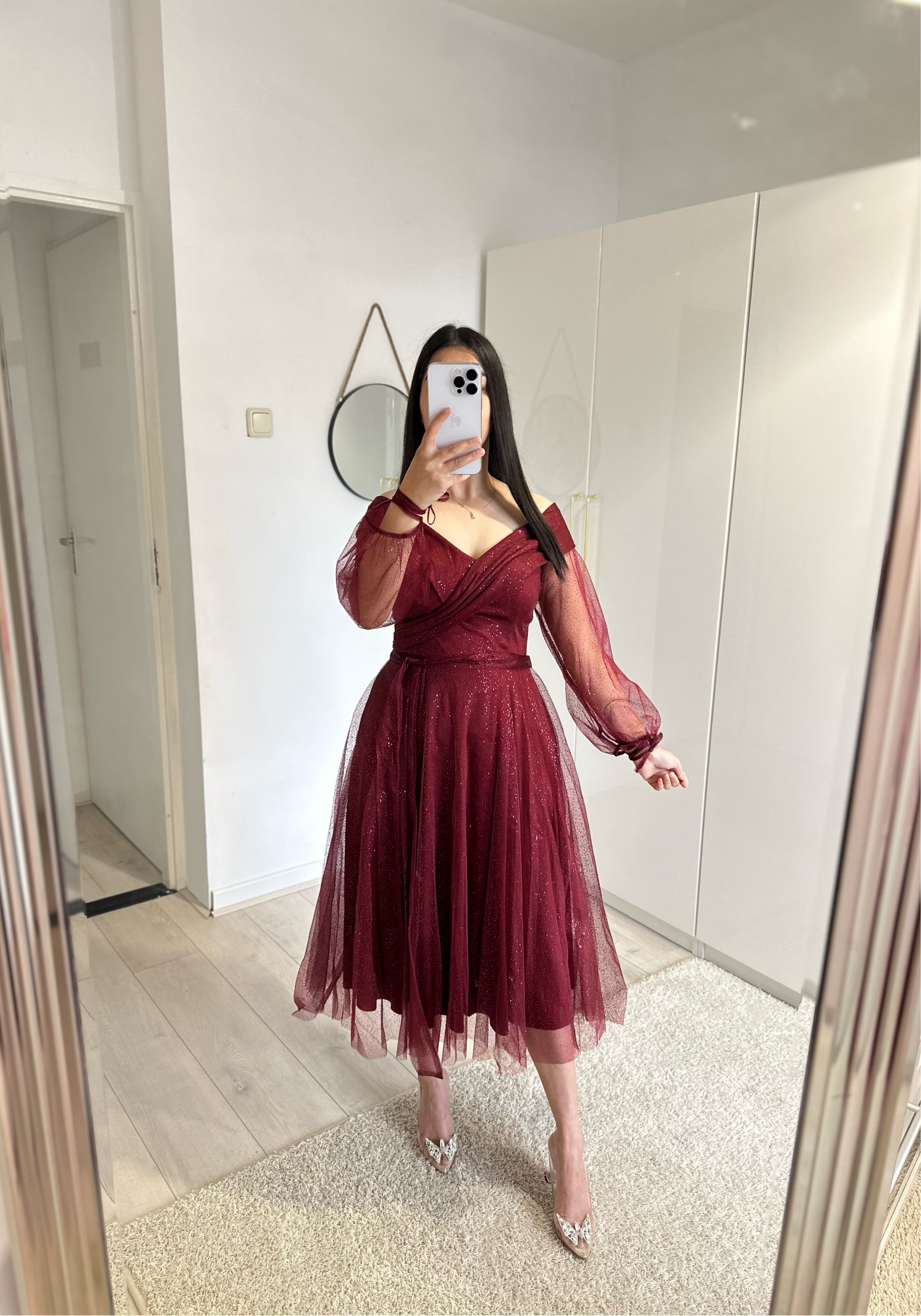1147 - Bordeaux dress
