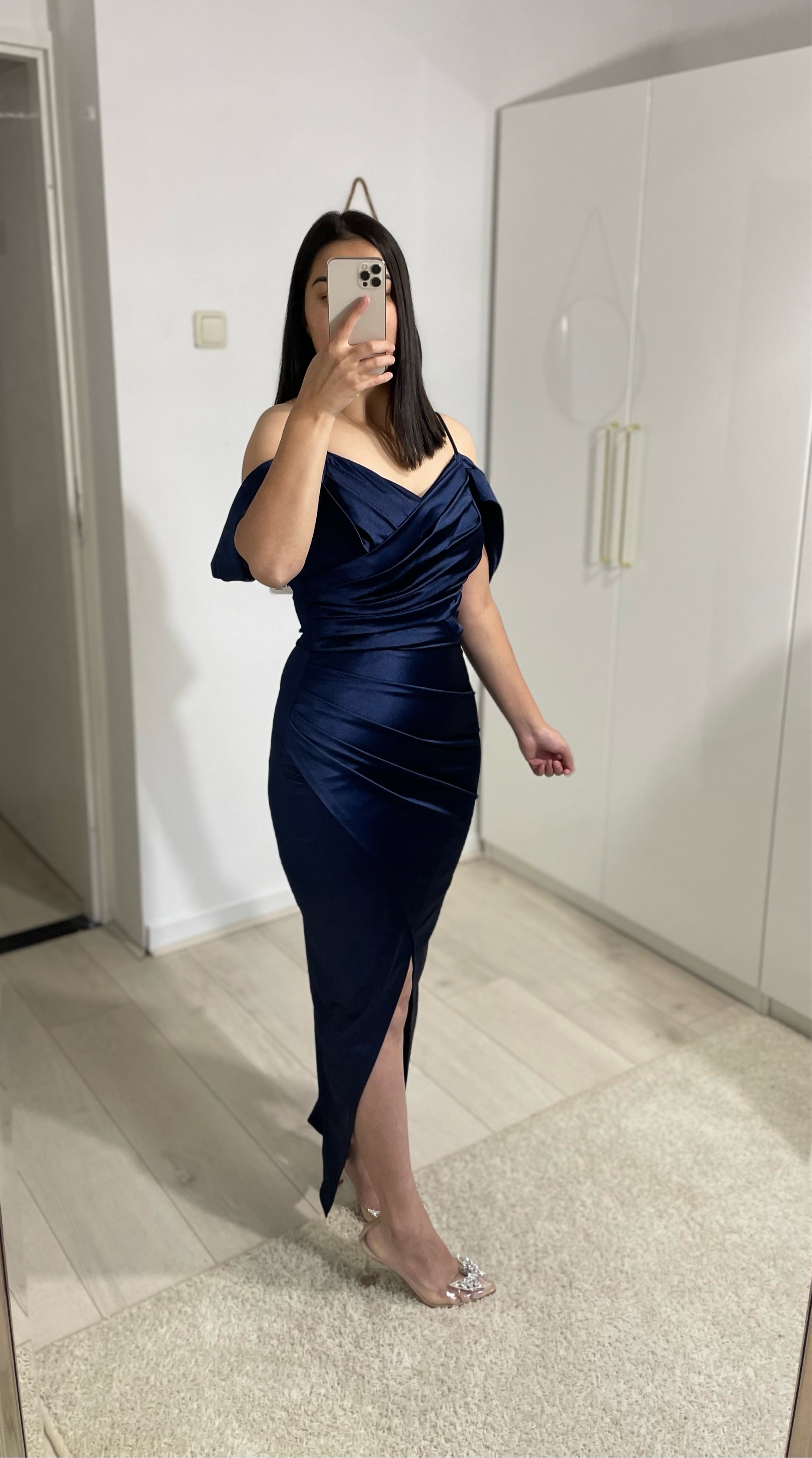 1073 - Dark blue dress