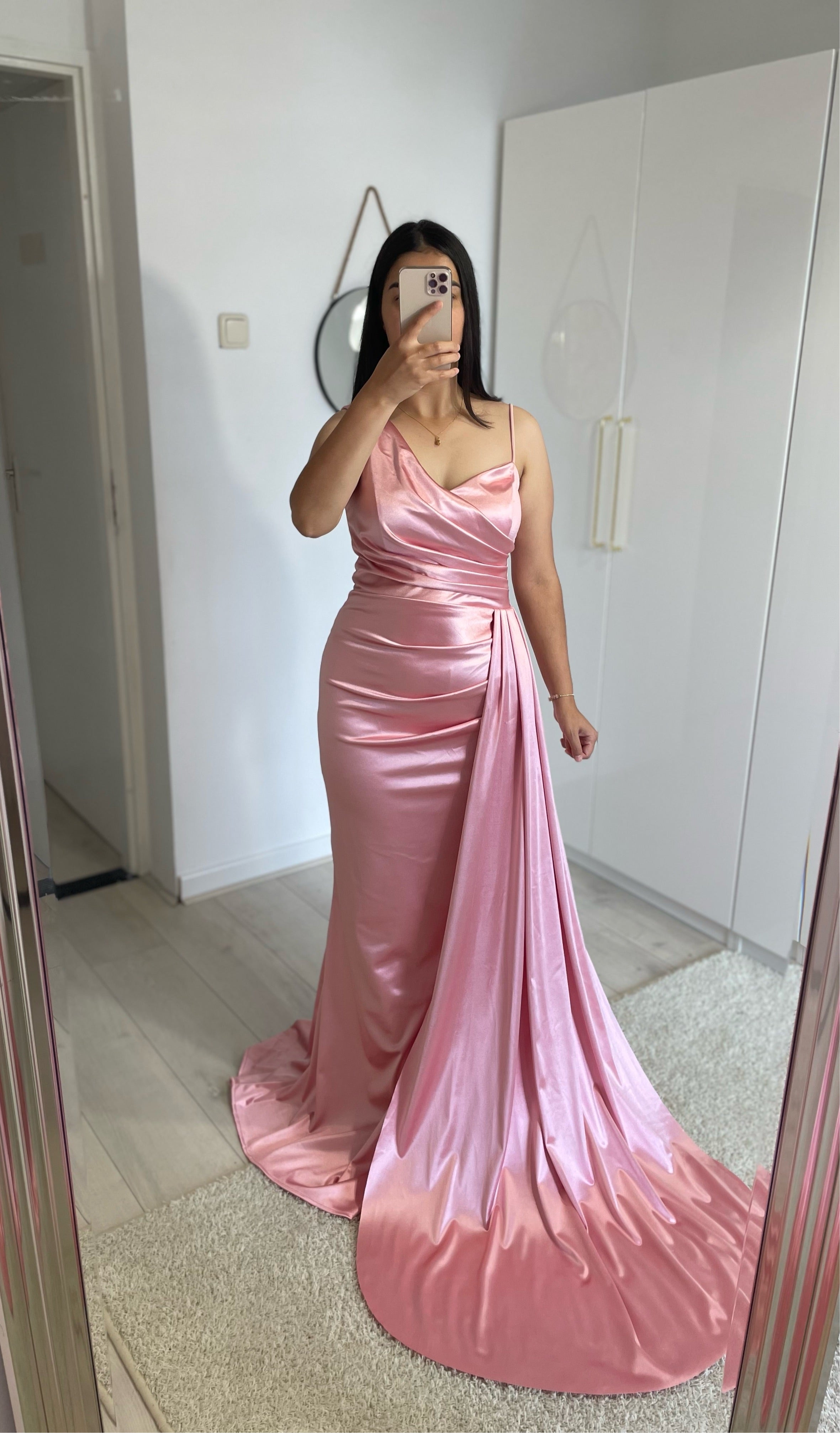 1059 - Pink dress
