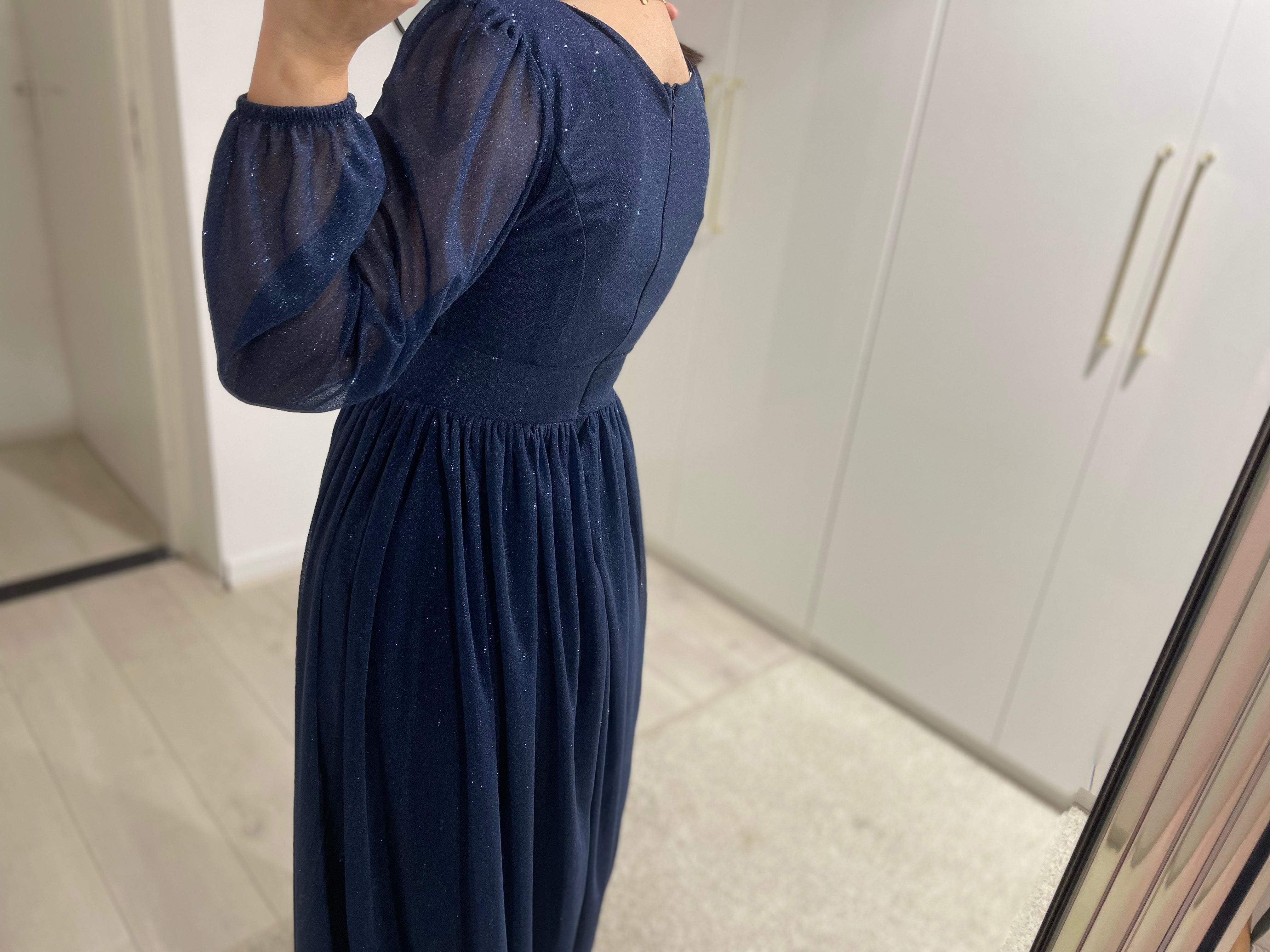 1090 - Dark blue dress
