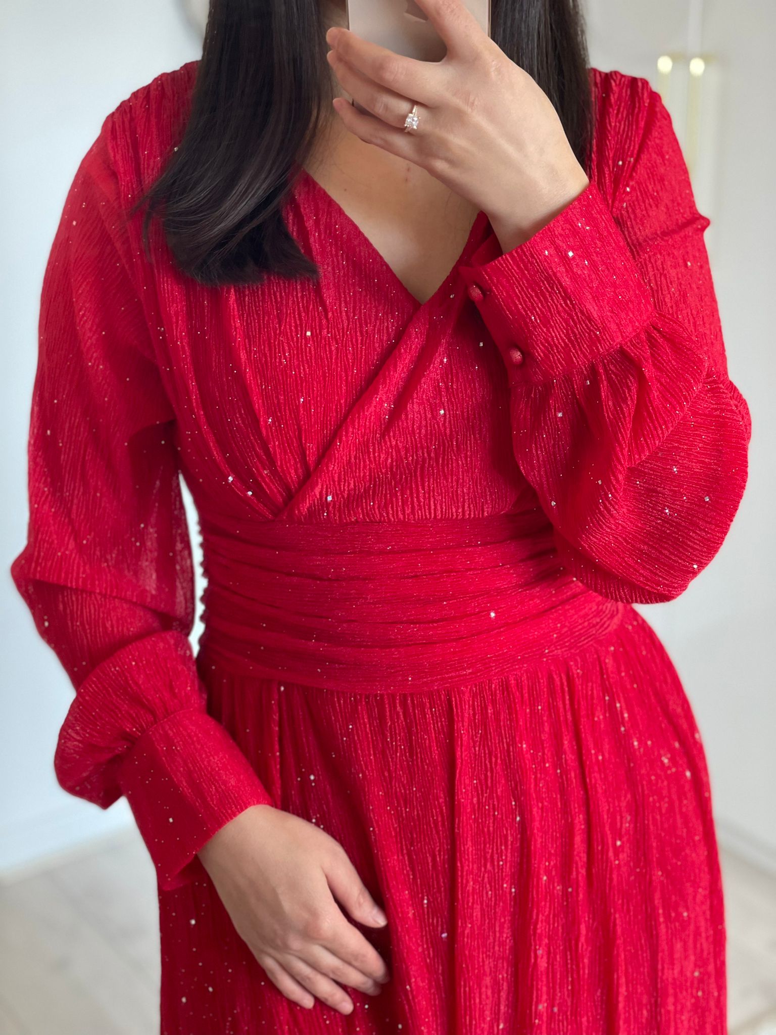 1007 - Red dress