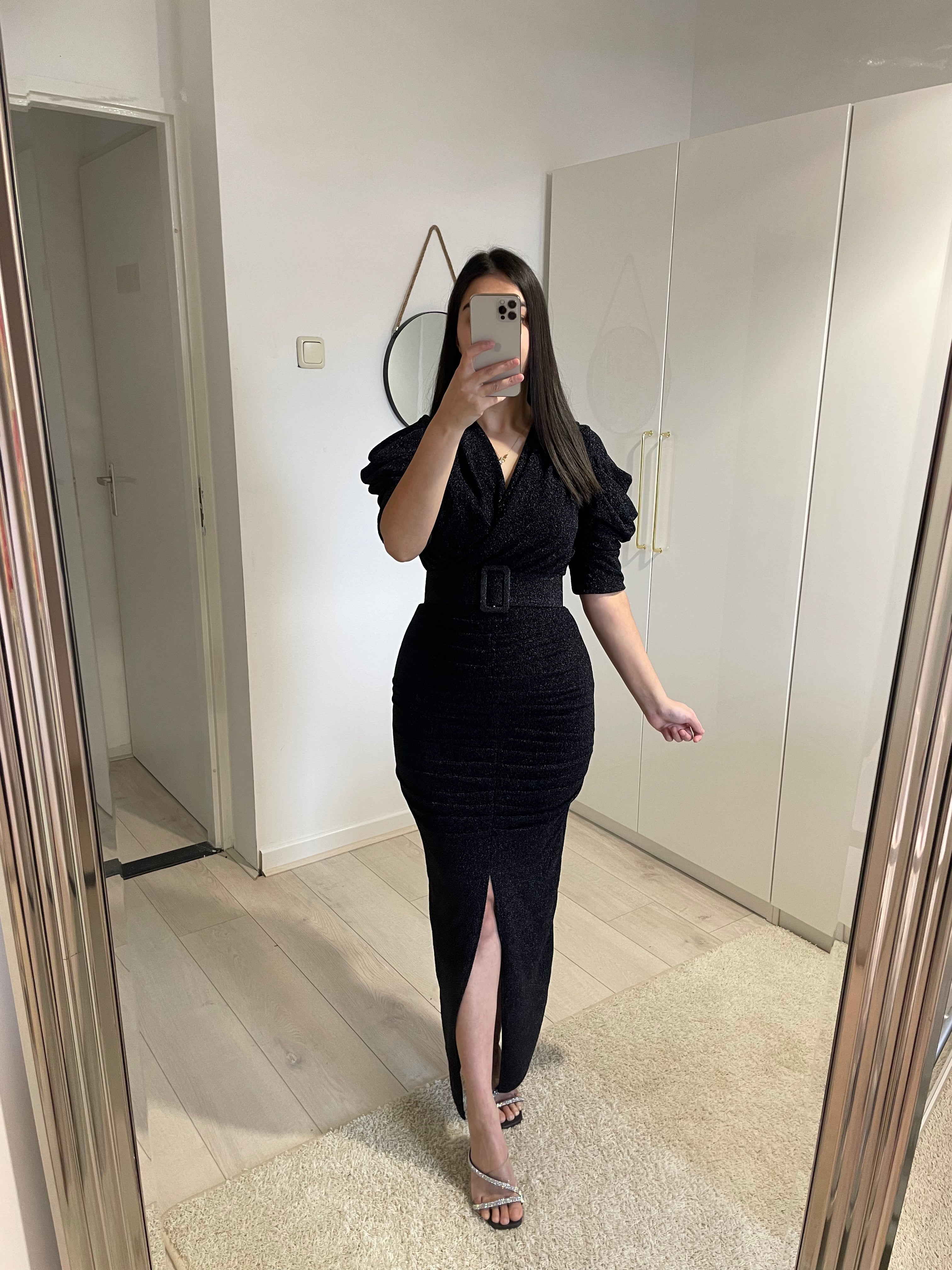 1116 - Black dress